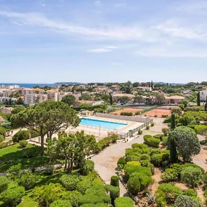 Des Coteaux Du Preconil Sainte-Maxime
